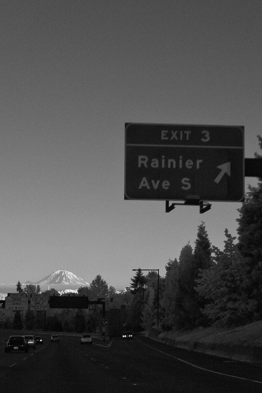 1/125 sec at f / 5.6 24 mm ISO 400